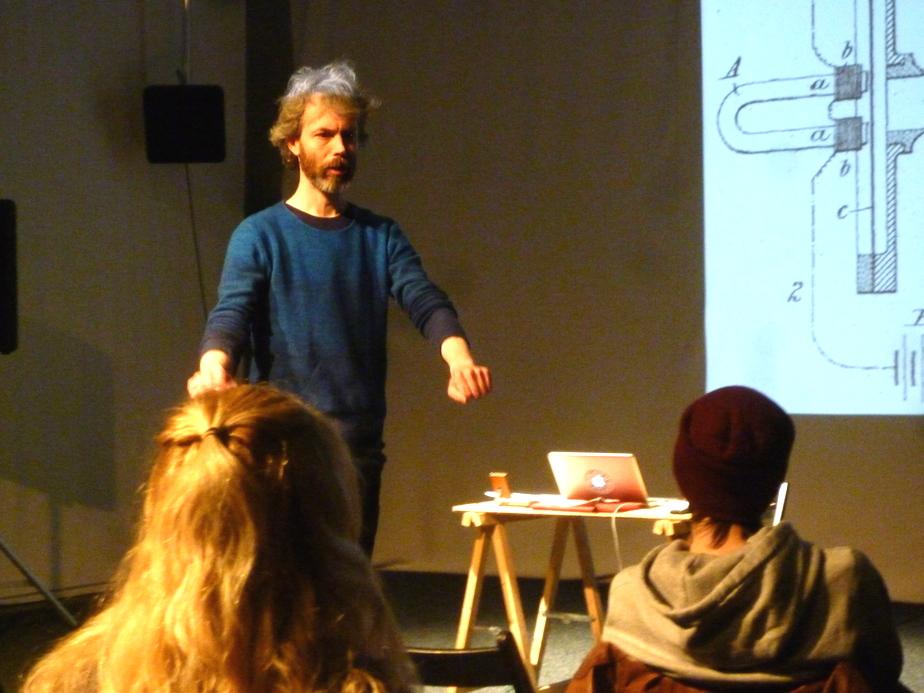 Tvůrčí dílny Feedback a 3D zvuk a performance