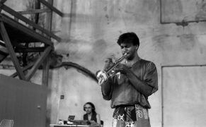 Rajesh Mehta: Concert (1994). Photographer: Radovan Kodera